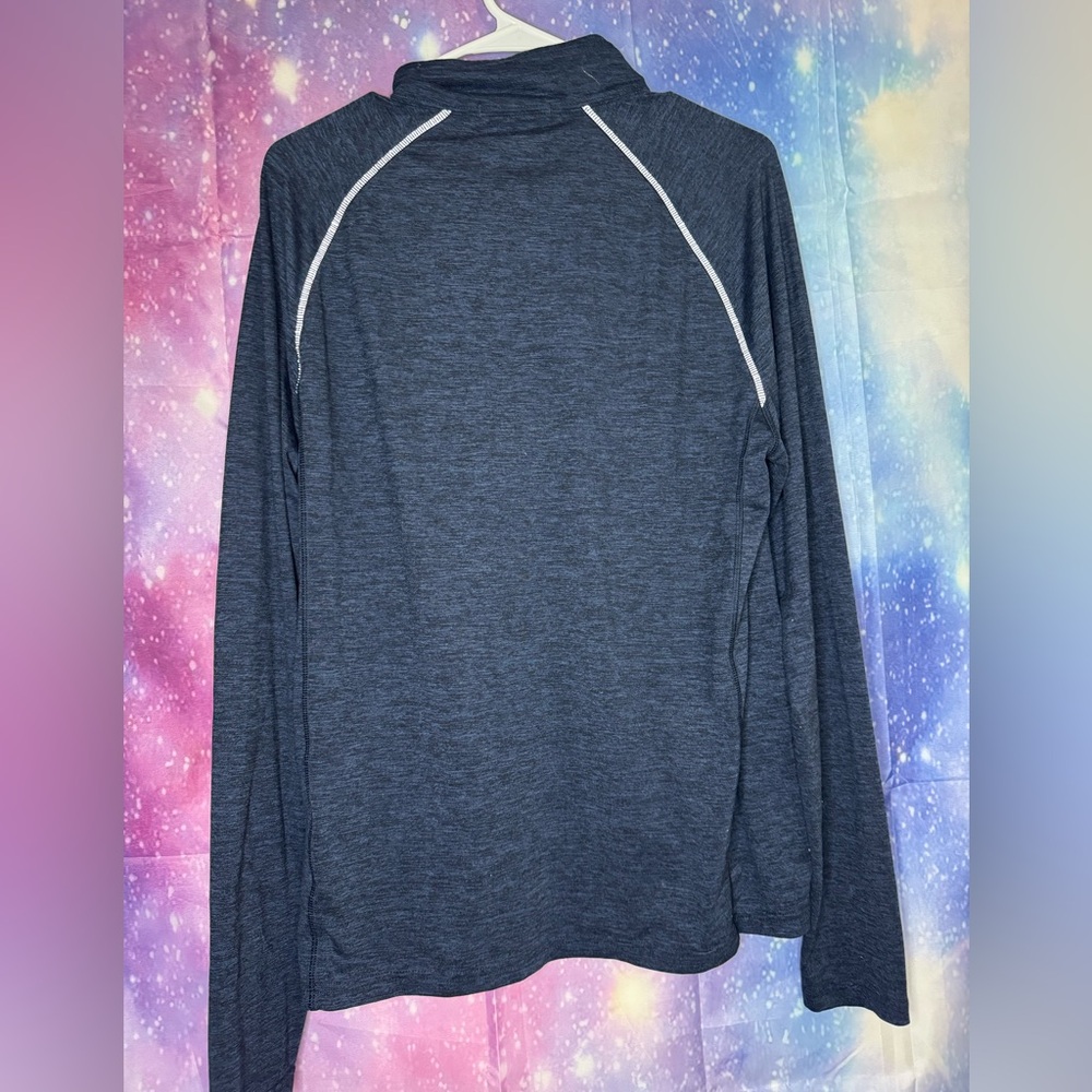 Bonobos 3/4 zip 🛍 - Picture 3 of 3